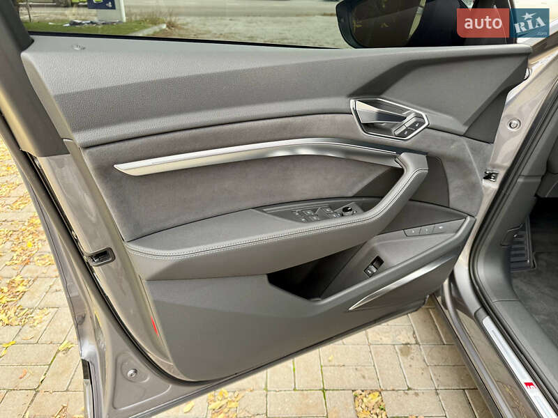 Внедорожник / Кроссовер Audi e-tron Sportback 2022 в Днепре