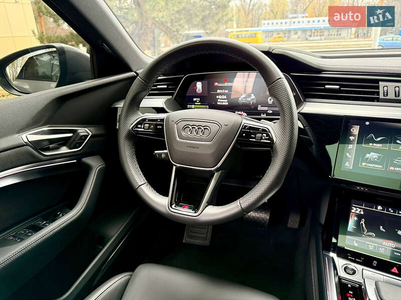 Внедорожник / Кроссовер Audi e-tron Sportback 2022 в Днепре