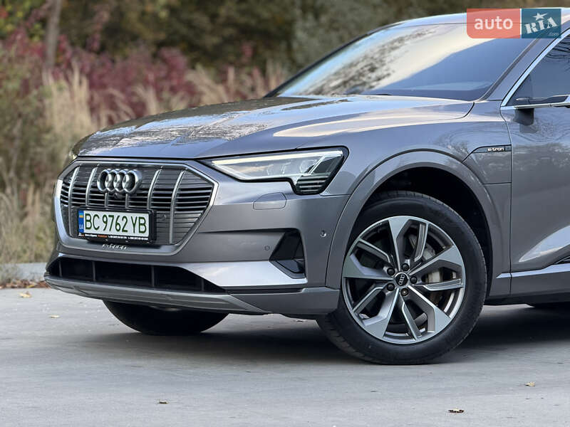 Внедорожник / Кроссовер Audi e-tron Sportback 2020 в Львове