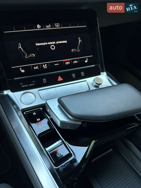 Внедорожник / Кроссовер Audi e-tron Sportback 2020 в Львове