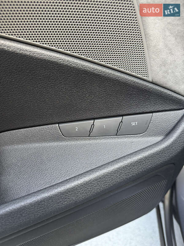 Внедорожник / Кроссовер Audi e-tron Sportback 2020 в Львове