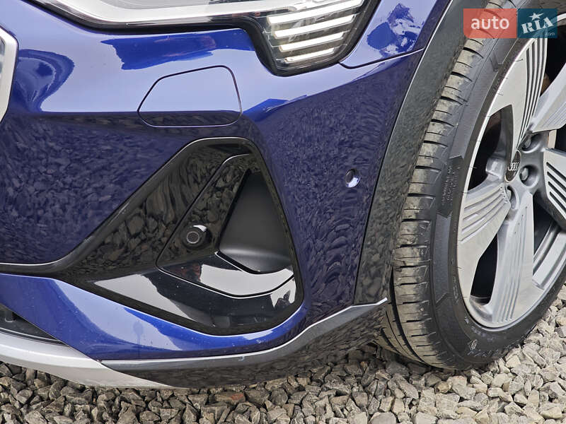 Позашляховик / Кросовер Audi e-tron Sportback 2020 в Луцьку