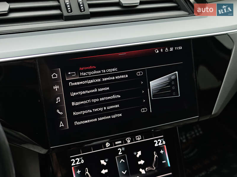 Позашляховик / Кросовер Audi e-tron Sportback 2020 в Луцьку