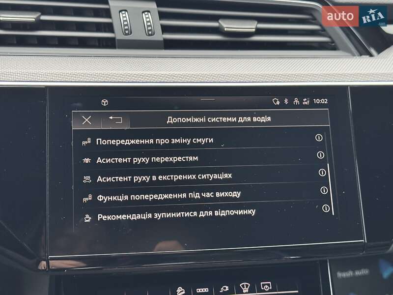 Позашляховик / Кросовер Audi e-tron Sportback 2022 в Рівному