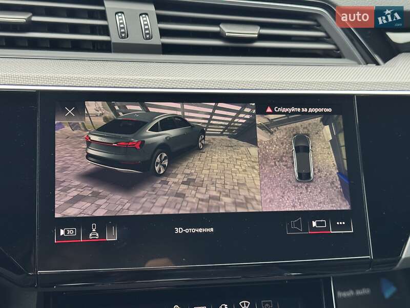 Позашляховик / Кросовер Audi e-tron Sportback 2022 в Рівному