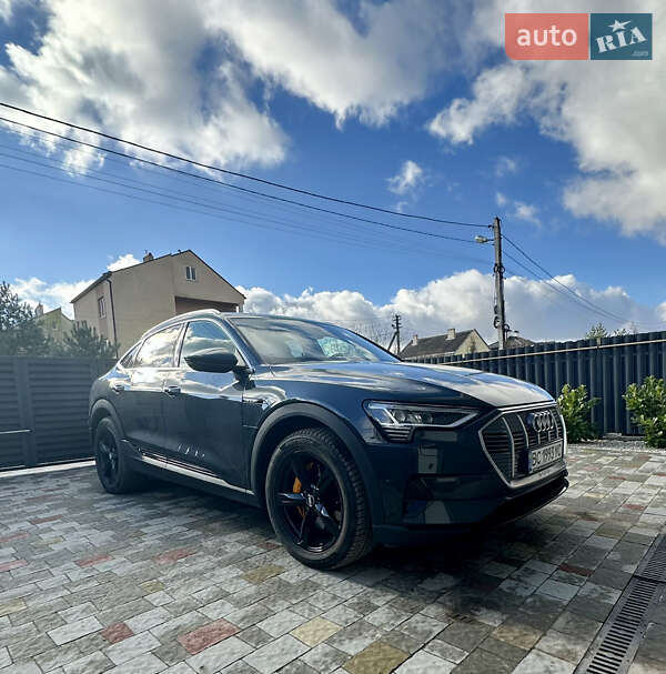 Внедорожник / Кроссовер Audi e-tron Sportback 2021 в Львове