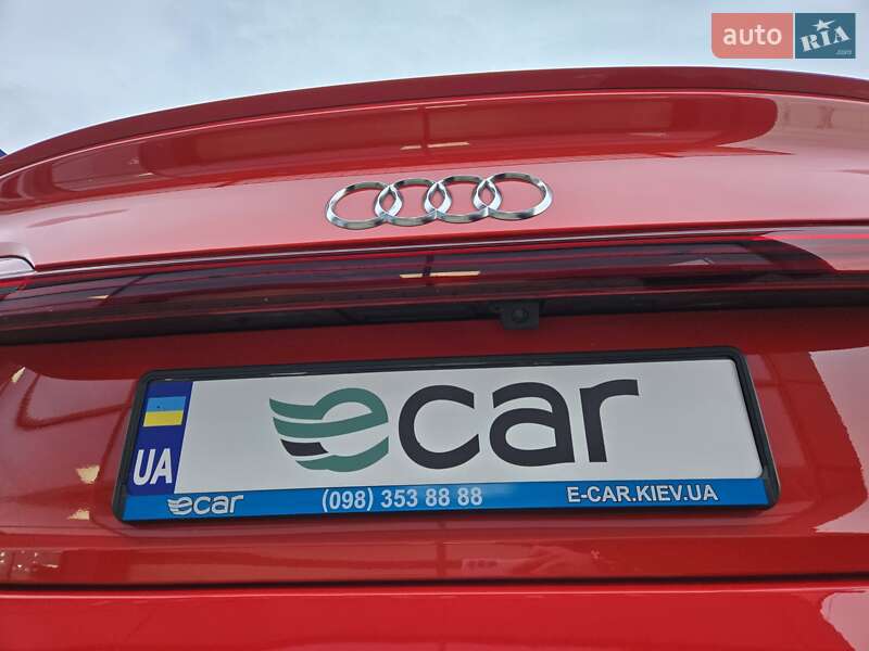 Позашляховик / Кросовер Audi e-tron Sportback 2021 в Києві
