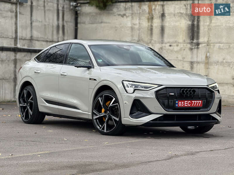 Внедорожник / Кроссовер Audi e-tron Sportback 2021 в Ровно