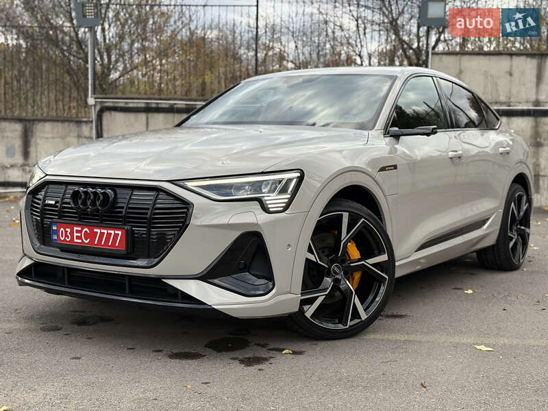 Внедорожник / Кроссовер Audi e-tron Sportback 2021 в Ровно