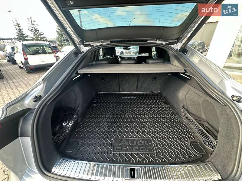 Внедорожник / Кроссовер Audi e-tron Sportback 2022 в Черновцах