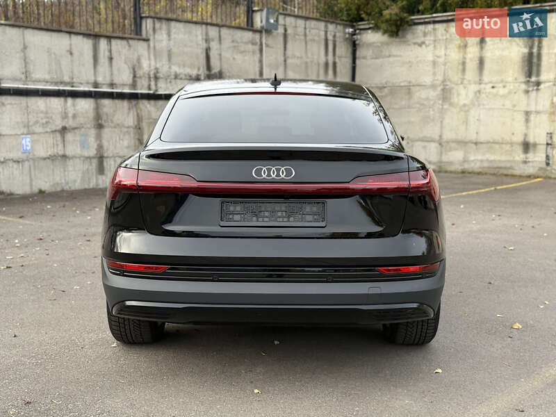 Внедорожник / Кроссовер Audi e-tron Sportback 2022 в Ровно