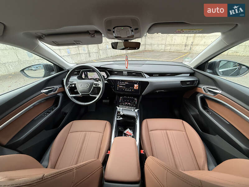Внедорожник / Кроссовер Audi e-tron Sportback 2022 в Ровно