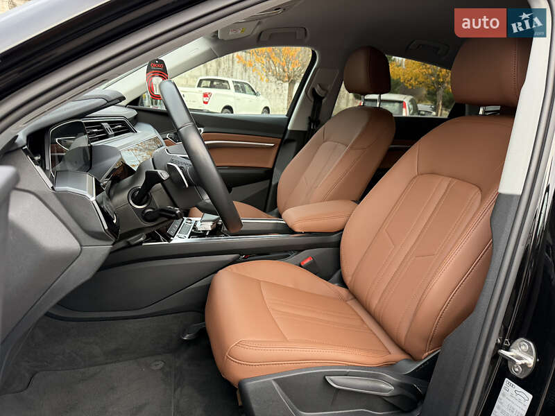 Внедорожник / Кроссовер Audi e-tron Sportback 2022 в Ровно