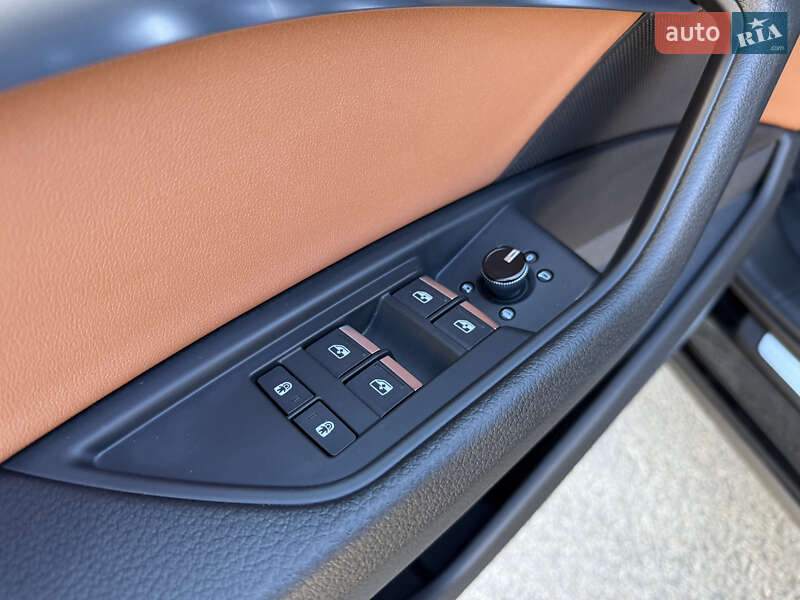 Внедорожник / Кроссовер Audi e-tron Sportback 2022 в Ровно