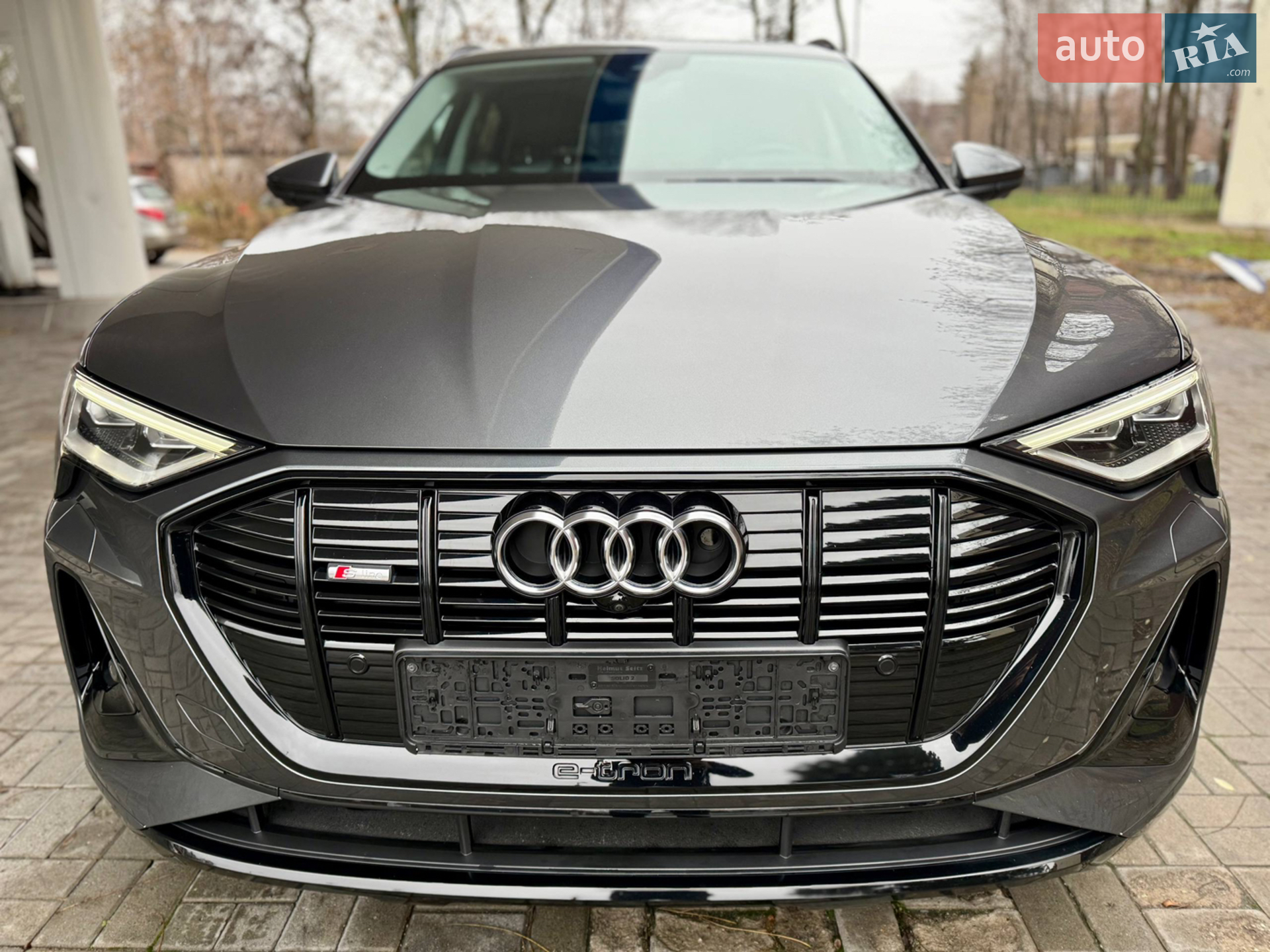 2022 Audi e-tron Sportback - мініатюра 4