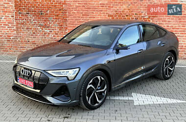 Позашляховик / Кросовер Audi e-tron Sportback 2021 в Тернополі