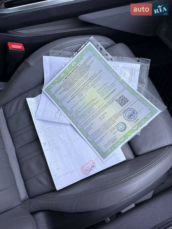 Позашляховик / Кросовер Audi e-tron Sportback 2022 в Козятині