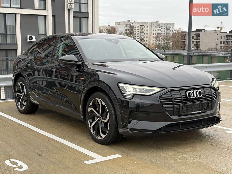 Внедорожник / Кроссовер Audi e-tron Sportback 2021 в Мукачево