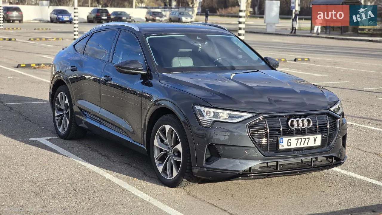 2020 Audi e-tron Sportback - мініатюра 21