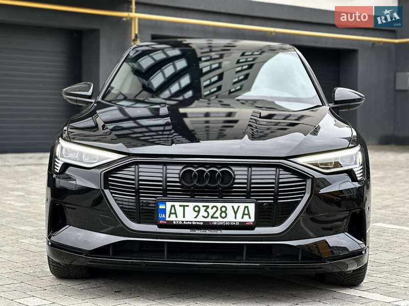 Позашляховик / Кросовер Audi e-tron Sportback 2021 в Івано-Франківську