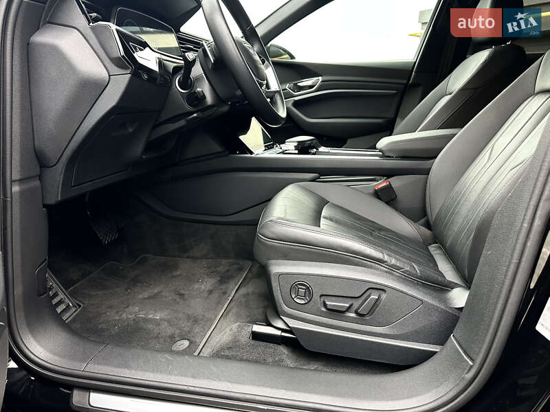 Позашляховик / Кросовер Audi e-tron Sportback 2021 в Івано-Франківську