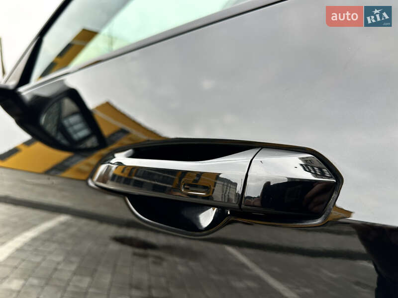 Позашляховик / Кросовер Audi e-tron Sportback 2021 в Івано-Франківську