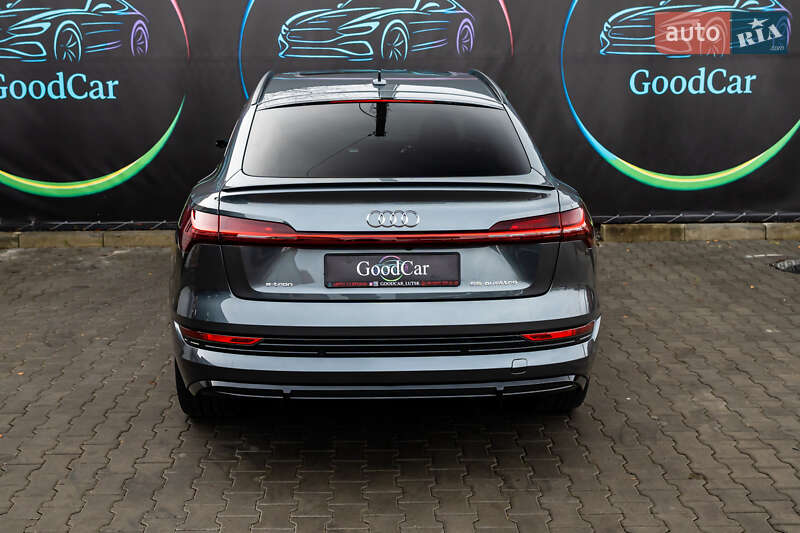 Позашляховик / Кросовер Audi e-tron Sportback 2020 в Луцьку