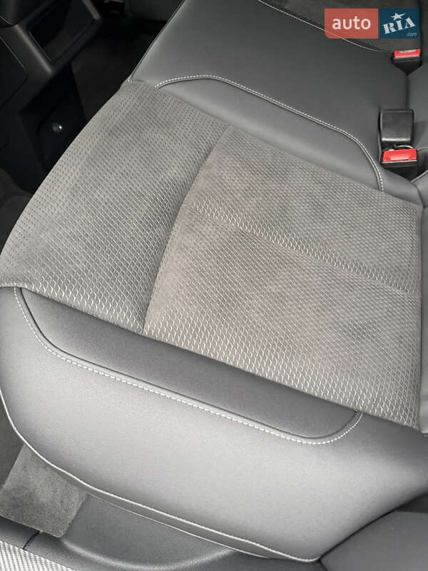 Позашляховик / Кросовер Audi e-tron Sportback 2022 в Києві фото 20 Позашляховик / Кросовер Audi e-tron Sportback 2022 в Києві