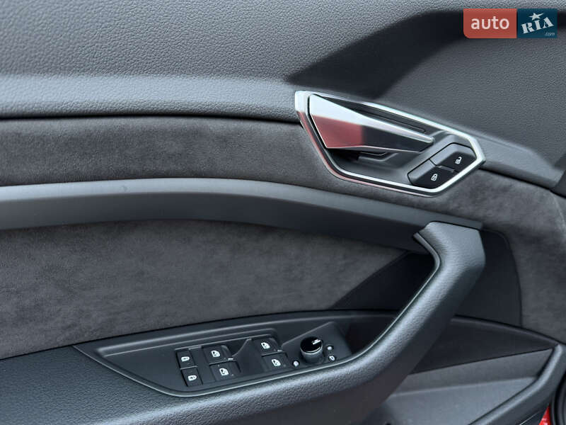 Внедорожник / Кроссовер Audi e-tron Sportback 2020 в Тернополе фото 65 Внедорожник / Кроссовер Audi e-tron Sportback 2020 в Тернополе