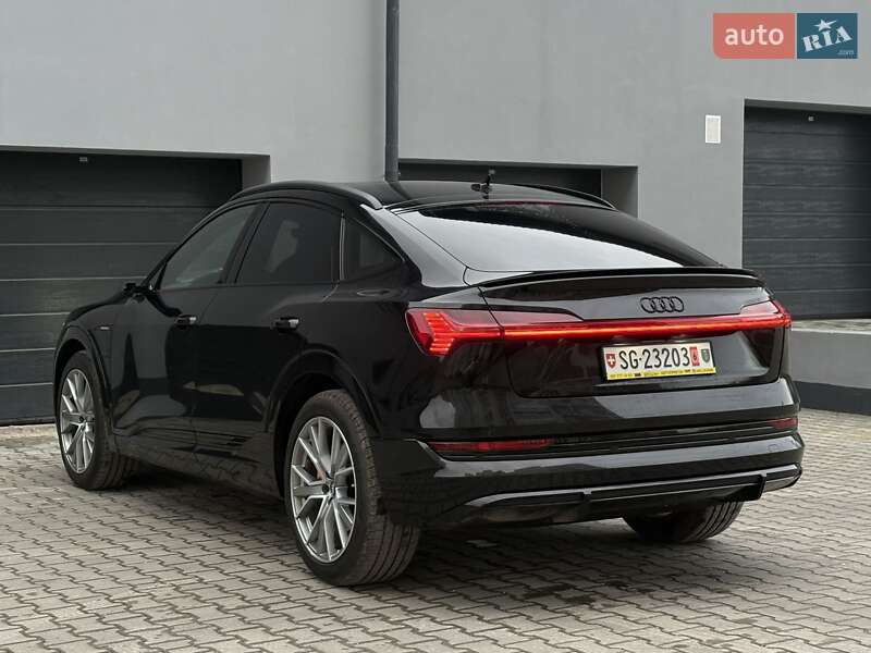 Позашляховик / Кросовер Audi e-tron Sportback 2020 в Тернополі