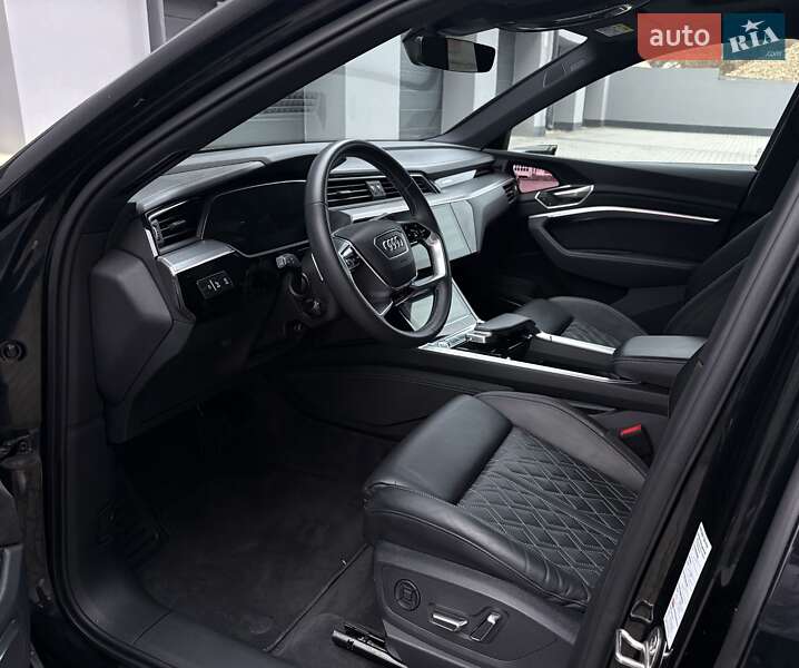 Позашляховик / Кросовер Audi e-tron Sportback 2020 в Тернополі