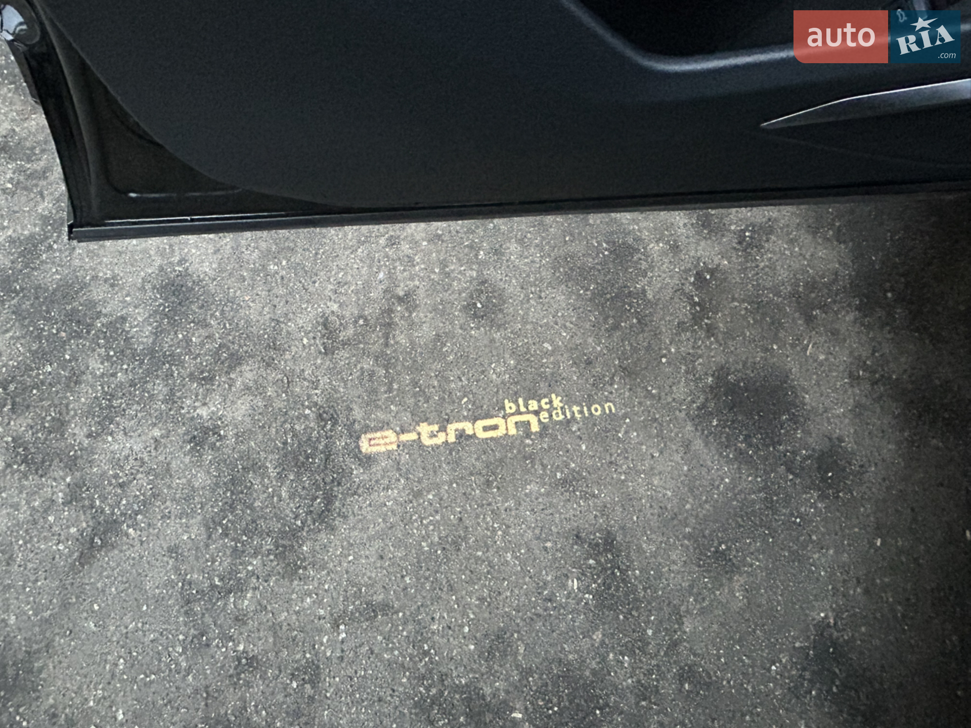 Audi e-tron Sportback 2022 VIN WAUZZZGE2NB028832 фото оголошення 29 з 30