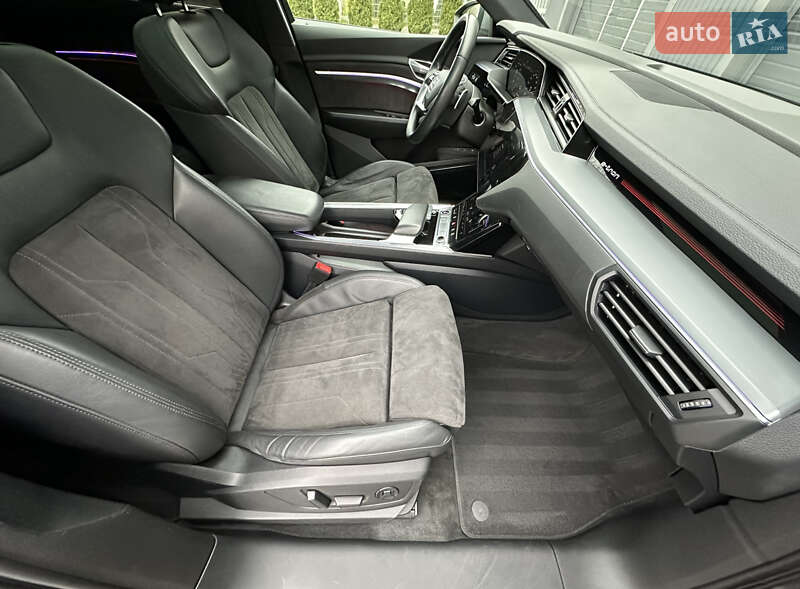 Позашляховик / Кросовер Audi e-tron Sportback 2021 в Дрогобичі фото 18 Позашляховик / Кросовер Audi e-tron Sportback 2021 в Дрогобичі