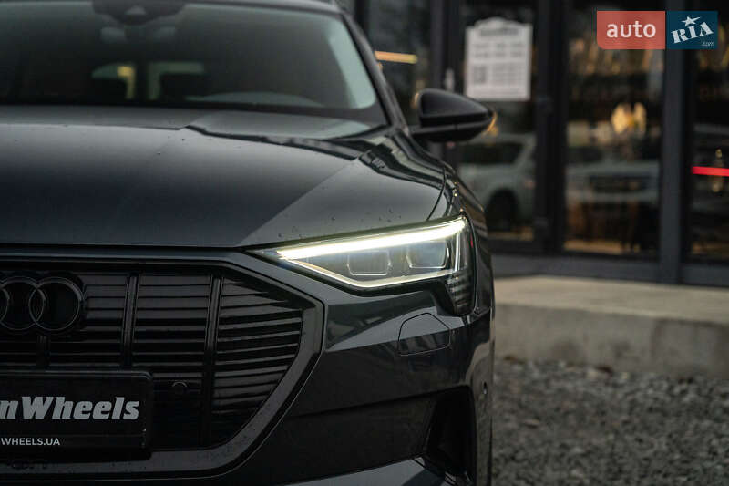 Внедорожник / Кроссовер Audi e-tron Sportback 2022 в Черновцах