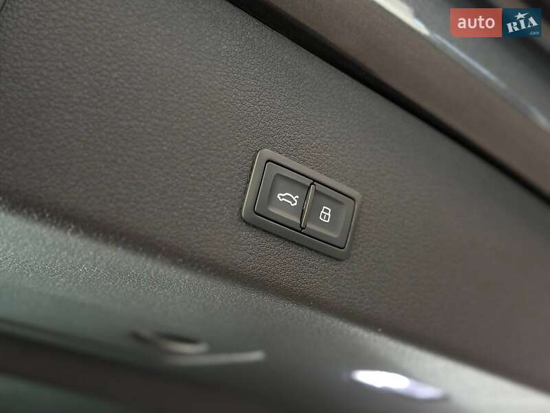 Позашляховик / Кросовер Audi e-tron Sportback 2020 в Львові фото 41 Позашляховик / Кросовер Audi e-tron Sportback 2020 в Львові