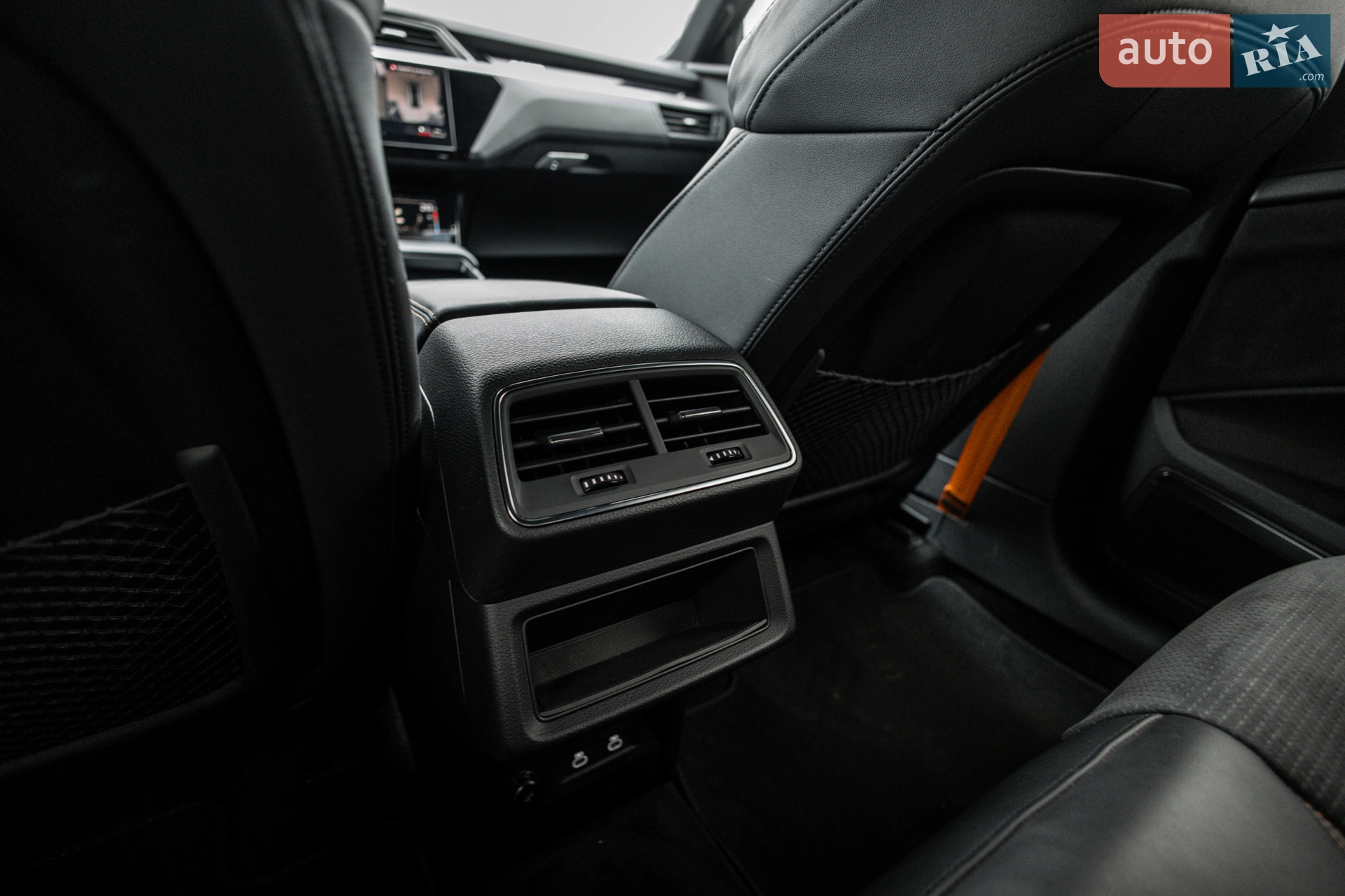 2022 Audi e-tron Sportback - мініатюра 23
