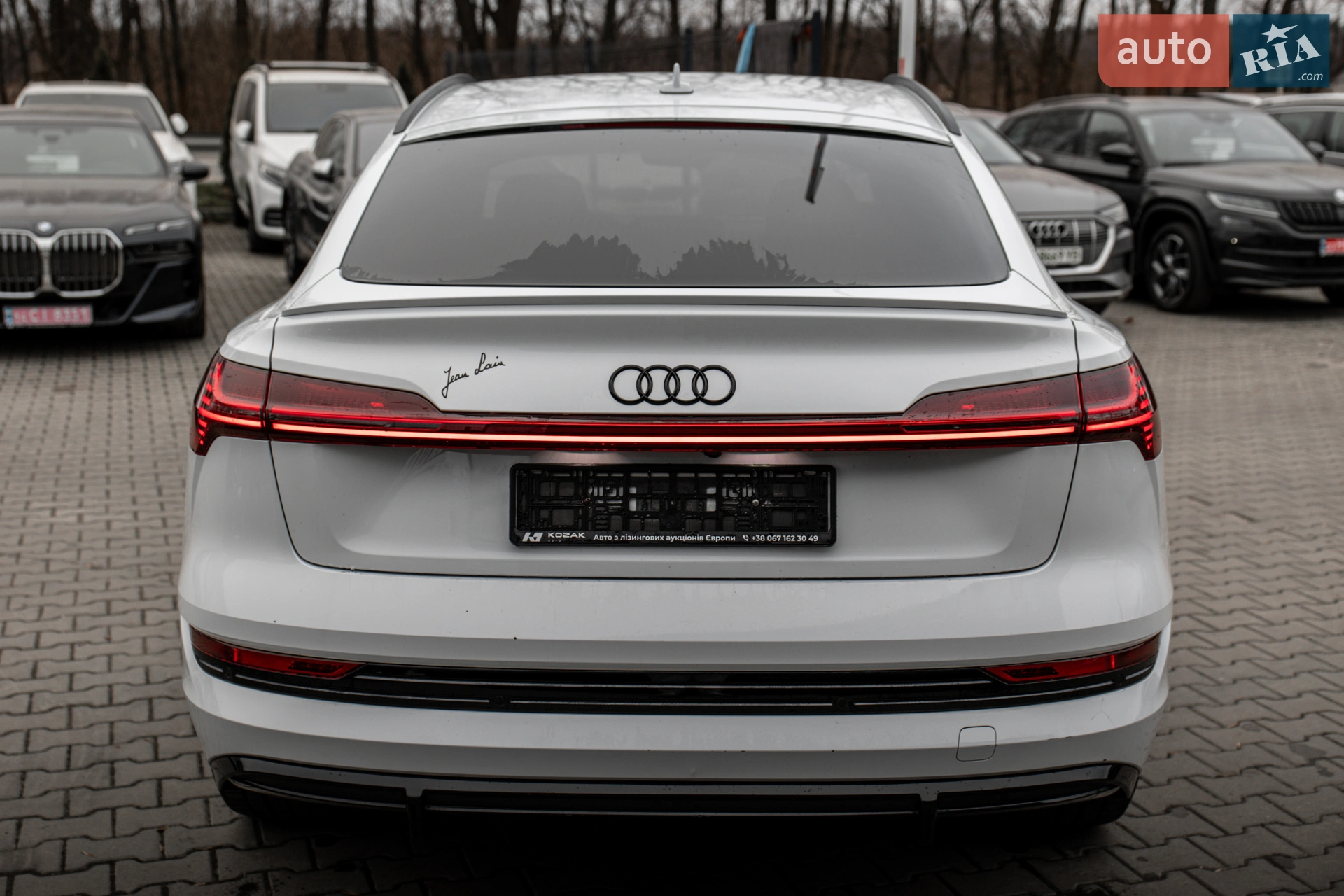 2022 Audi e-tron Sportback - мініатюра 12