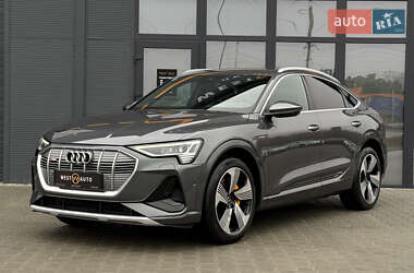 Позашляховик / Кросовер Audi e-tron Sportback 2022 в Мукачевому