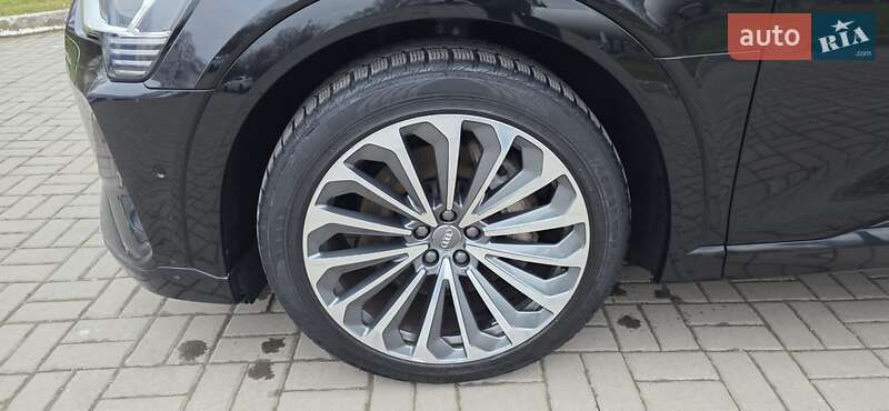 Позашляховик / Кросовер Audi e-tron Sportback 2020 в Тернополі