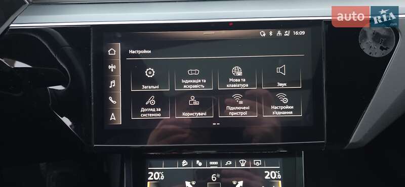 Позашляховик / Кросовер Audi e-tron Sportback 2020 в Тернополі