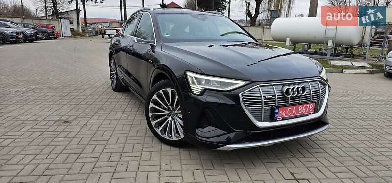 Позашляховик / Кросовер Audi e-tron Sportback 2020 в Тернополі