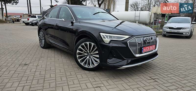 Позашляховик / Кросовер Audi e-tron Sportback 2020 в Тернополі