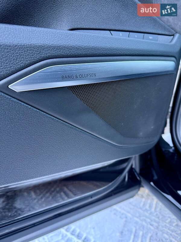 Внедорожник / Кроссовер Audi e-tron Sportback 2021 в Киеве