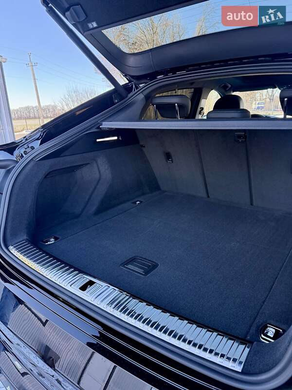Внедорожник / Кроссовер Audi e-tron Sportback 2021 в Киеве