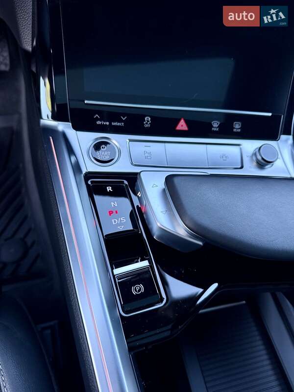 Внедорожник / Кроссовер Audi e-tron Sportback 2021 в Киеве