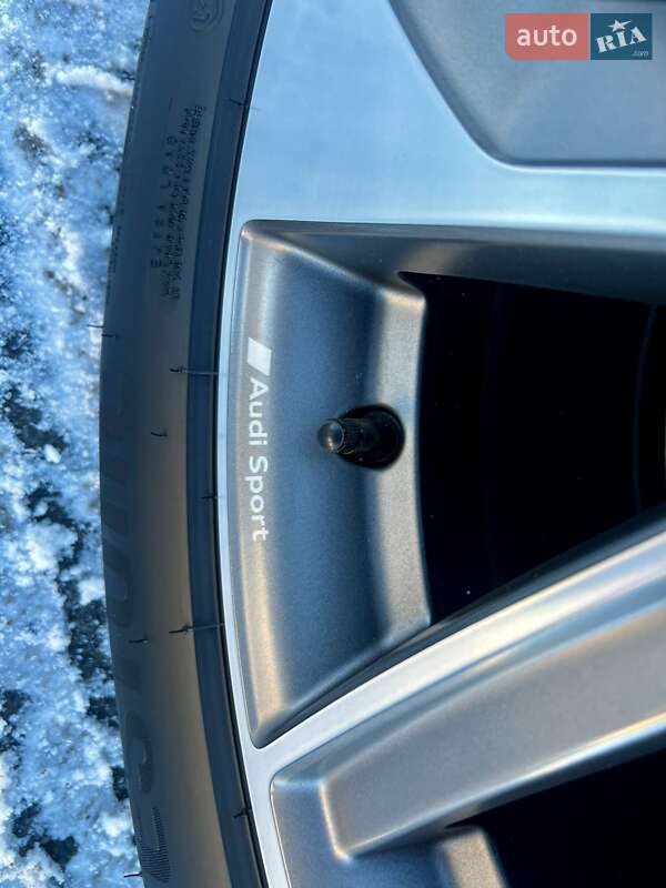 Внедорожник / Кроссовер Audi e-tron Sportback 2021 в Киеве