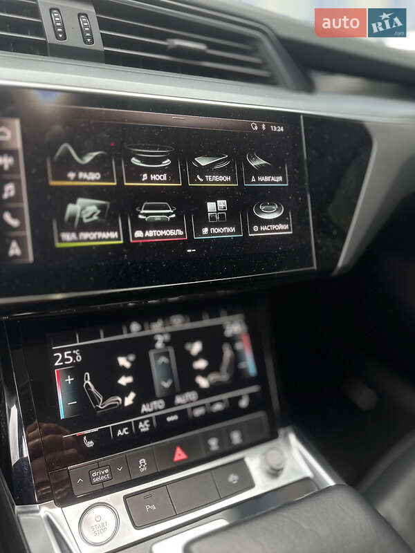 Внедорожник / Кроссовер Audi e-tron Sportback 2020 в Житомире