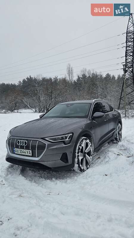 Внедорожник / Кроссовер Audi e-tron Sportback 2021 в Харькове