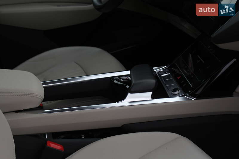 Внедорожник / Кроссовер Audi e-tron Sportback 2020 в Киеве