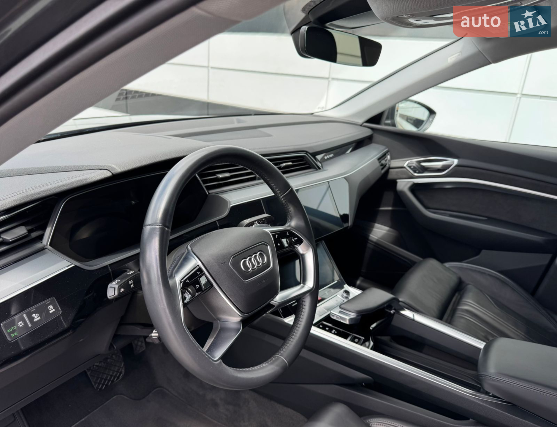 2021 Audi e-tron Sportback - мініатюра 24